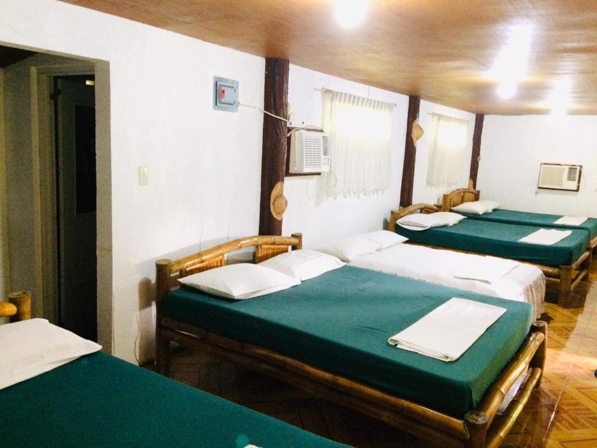 The Pelicans Resort Batangas Exterior foto
